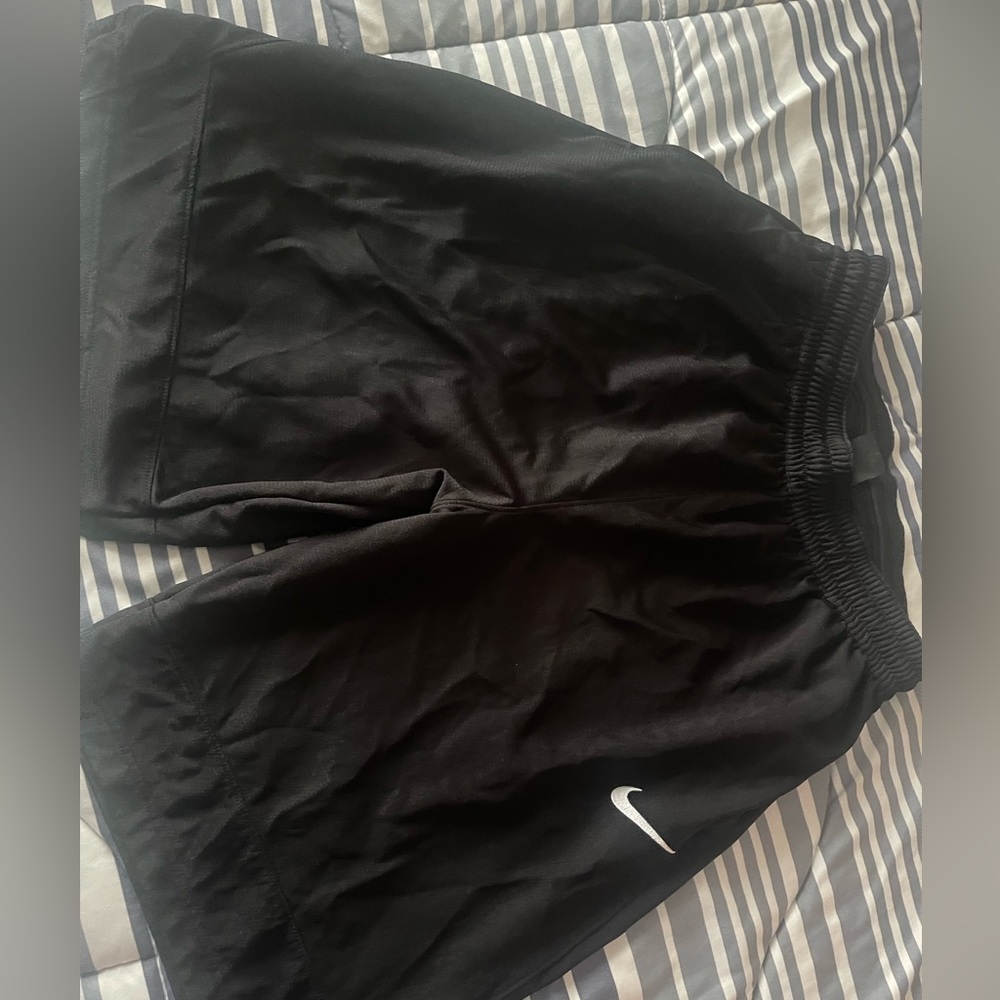 Men’s Nike basketball shorts